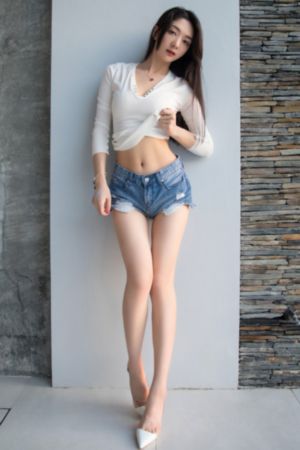 妈妈的朋友xxx_BD英语全集免费观看