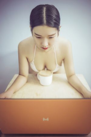地心历险记2:神秘岛国语免费观看_DVD全集免费观看